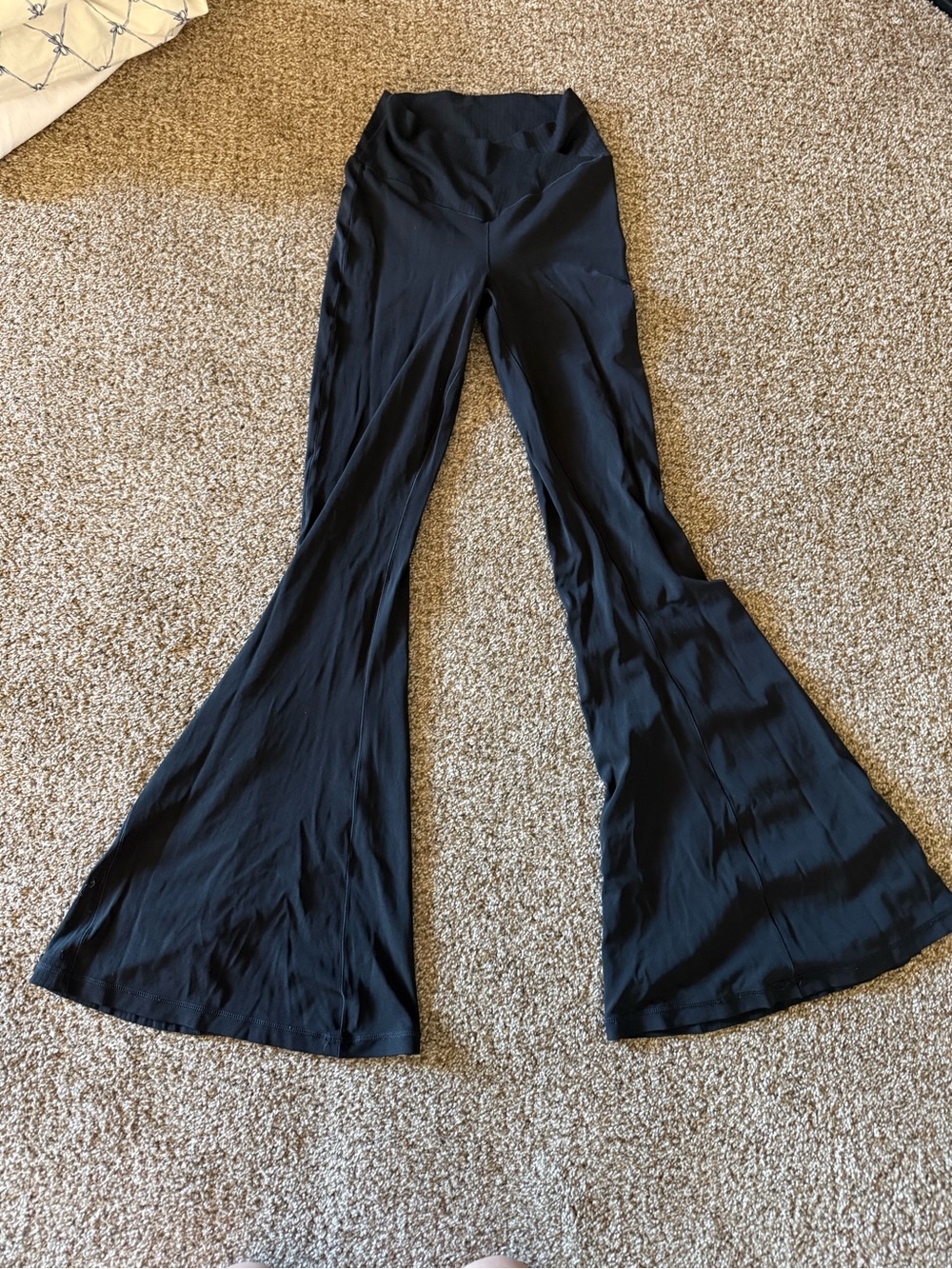 High-Waist Black Flare Leggings for Women